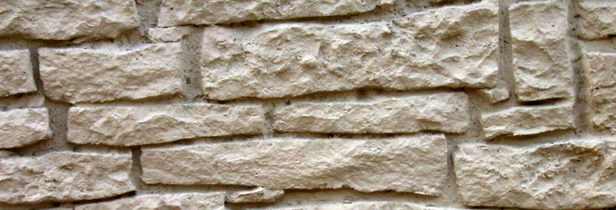 Bruchsteinmauer aus Beton